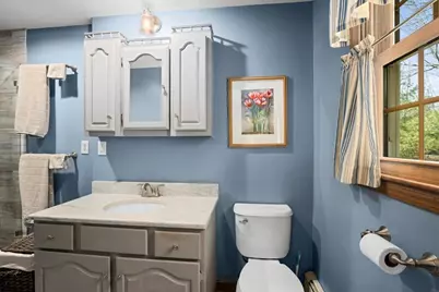 9 Cyndy Ln, Millbury, MA 01527 - Photo 17