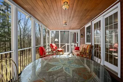 9 Cyndy Ln, Millbury, MA 01527 - Photo 9