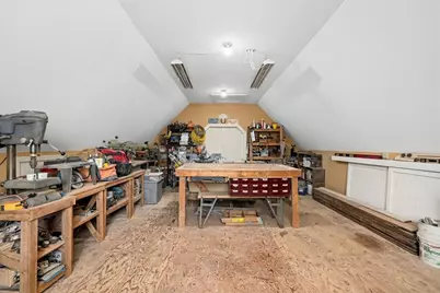 9 Cyndy Ln, Millbury, MA 01527 - Photo 29