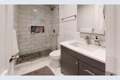 125 Beacon St #1, Boston, MA 02116 - Photo 7