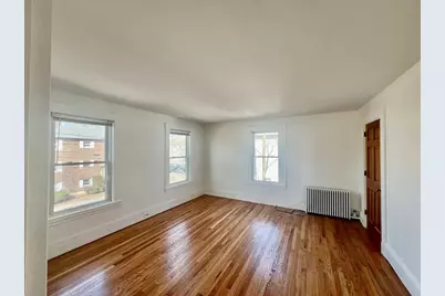 50 Pond St #2, Waltham, MA 02451 - Photo 5