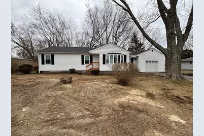 52 Bushee Rd, Swansea, MA 02777 - Photo 1