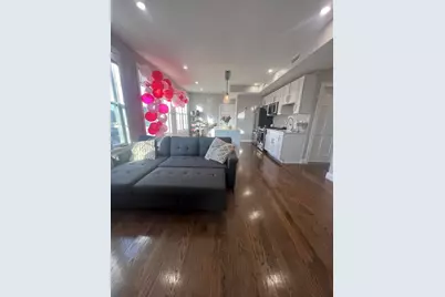 20 Mt Vernon #3, Boston, MA 02125 - Photo 1