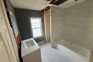 28 Angell St, Mansfield, MA 02048 - Photo 7