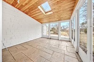 59 Cottage St, Hingham, MA 02043 - Photo 11