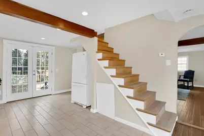 86 Albert St, West Springfield, MA 01089 - Photo 9