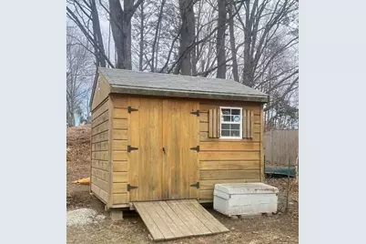 85 W Main St, Georgetown, MA 01833 - Photo 33