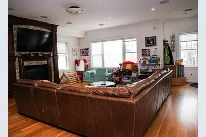 161 Tudor #3, Boston, MA 02127 - Photo 9