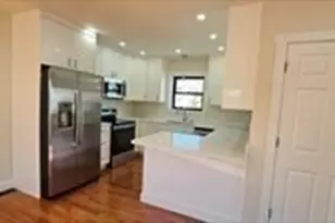 31 Niagara St, Fall River, MA 02721 - Photo 5