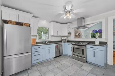 181 School St, Barnstable, MA 02635 - Photo 7