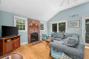 181 School St, Barnstable, MA 02635 - Photo 9
