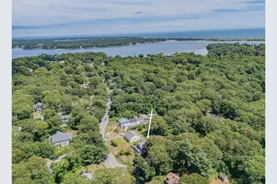 181 School St, Barnstable, MA 02635 - Photo 3