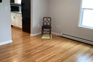 10 Moulton Ct, Beverly, MA 01915 - Photo 5