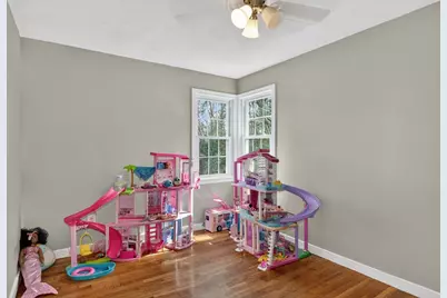 11 Venus Dr, Shrewsbury, MA 01545 - Photo 15