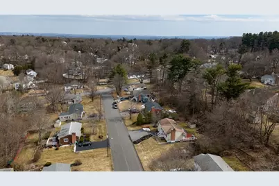 11 Venus Dr, Shrewsbury, MA 01545 - Photo 27