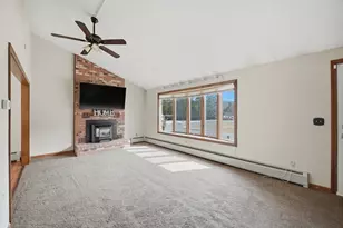 62 Campbell Dr, Easthampton, MA 01027 - Photo 5
