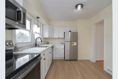 72 Honeysuckle Dr #72, Chicopee, MA 01022 - Photo 11