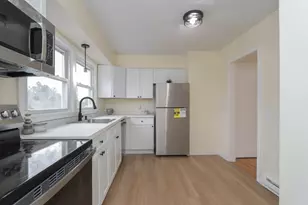 72 Honeysuckle Dr, Chicopee, MA 01022 - Photo 11