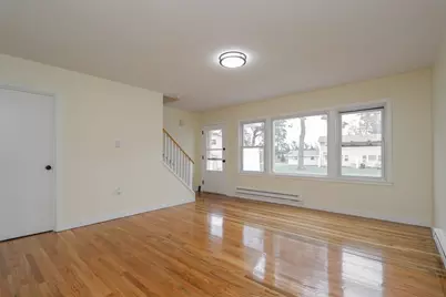 72 Honeysuckle Dr #72, Chicopee, MA 01022 - Photo 5