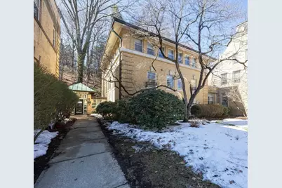 75 Glen Rd #B4, Brookline, MA 02445 - Photo 3