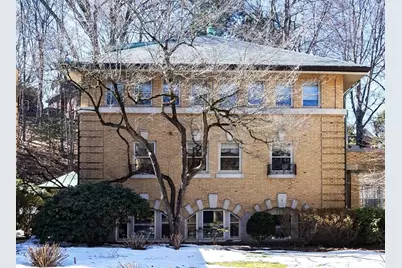 75 Glen Rd #B4, Brookline, MA 02445 - Photo 1