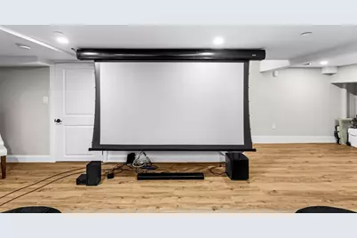 24 Selkirk #24-4, Boston, MA 02135 - Photo 17