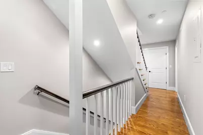 24 Selkirk #24-4, Boston, MA 02135 - Photo 15