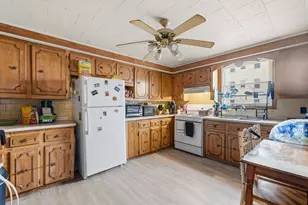 173 County St, Fall River, MA 02723 - Photo 29