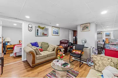 274 Harrison St, Fall River, MA 02723 - Photo 25