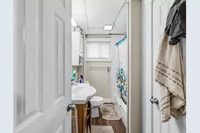 274 Harrison St, Fall River, MA 02723 - Photo 9