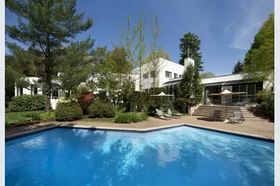 132 Yarmouth Road, Brookline, MA 02467 - Photo 1