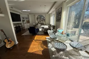 132 Yarmouth Rd, Brookline, MA 02467 - Photo 13
