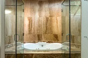 132 Yarmouth Rd, Brookline, MA 02467 - Photo 19