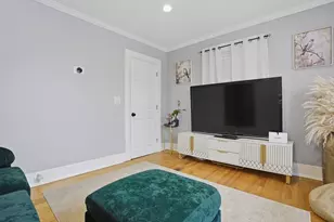 23 Dryden St, Worcester, MA 01605 - Photo 7