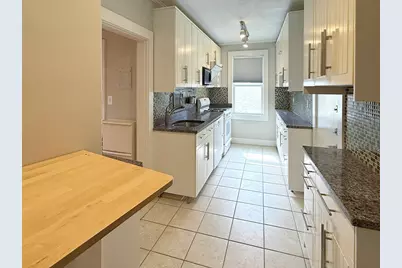 2 Chiswick Rd #2, Boston, MA 02135 - Photo 3