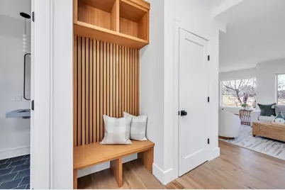 10 Chestnut Pl, Hingham, MA 02043 - Photo 25