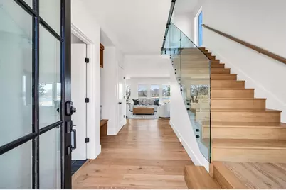 10 Chestnut Pl, Hingham, MA 02043 - Photo 9