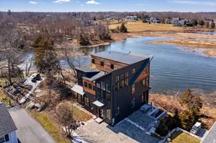 10 Chestnut Pl, Hingham, MA 02043 - Photo 27