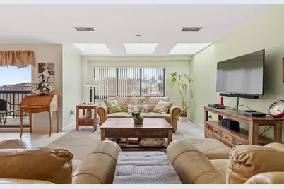 22 Railroad St #504, Andover, MA 01810 - Photo 3