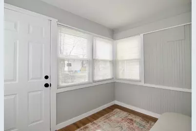 28 Bristol St, Springfield, MA 01109 - Photo 23