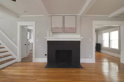 28 Bristol St, Springfield, MA 01109 - Photo 17