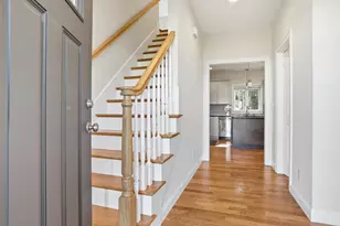 7 Spruce St, Littleton, MA 01460 - Photo 5