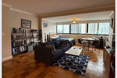 2 Hawthorne Pl #16L, Boston, MA 02114 - Photo 9