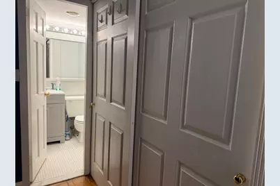 2 Hawthorne Pl #16L, Boston, MA 02114 - Photo 17