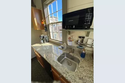 30R Hampshire, Methuen, MA 01844 - Photo 5