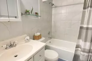 11 Weld St, Framingham, MA 01702 - Photo 15