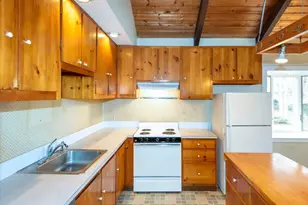 17 Chapman Ln, Edgartown, MA 02539 - Photo 11