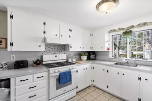 37 Touraine Way, Yarmouth, MA 02664 - Photo 7