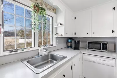 37 Touraine Way, Yarmouth, MA 02664 - Photo 9