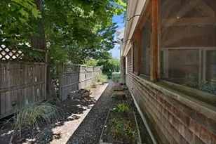 218 Upper Main St, Edgartown, MA 02539 - Photo 15